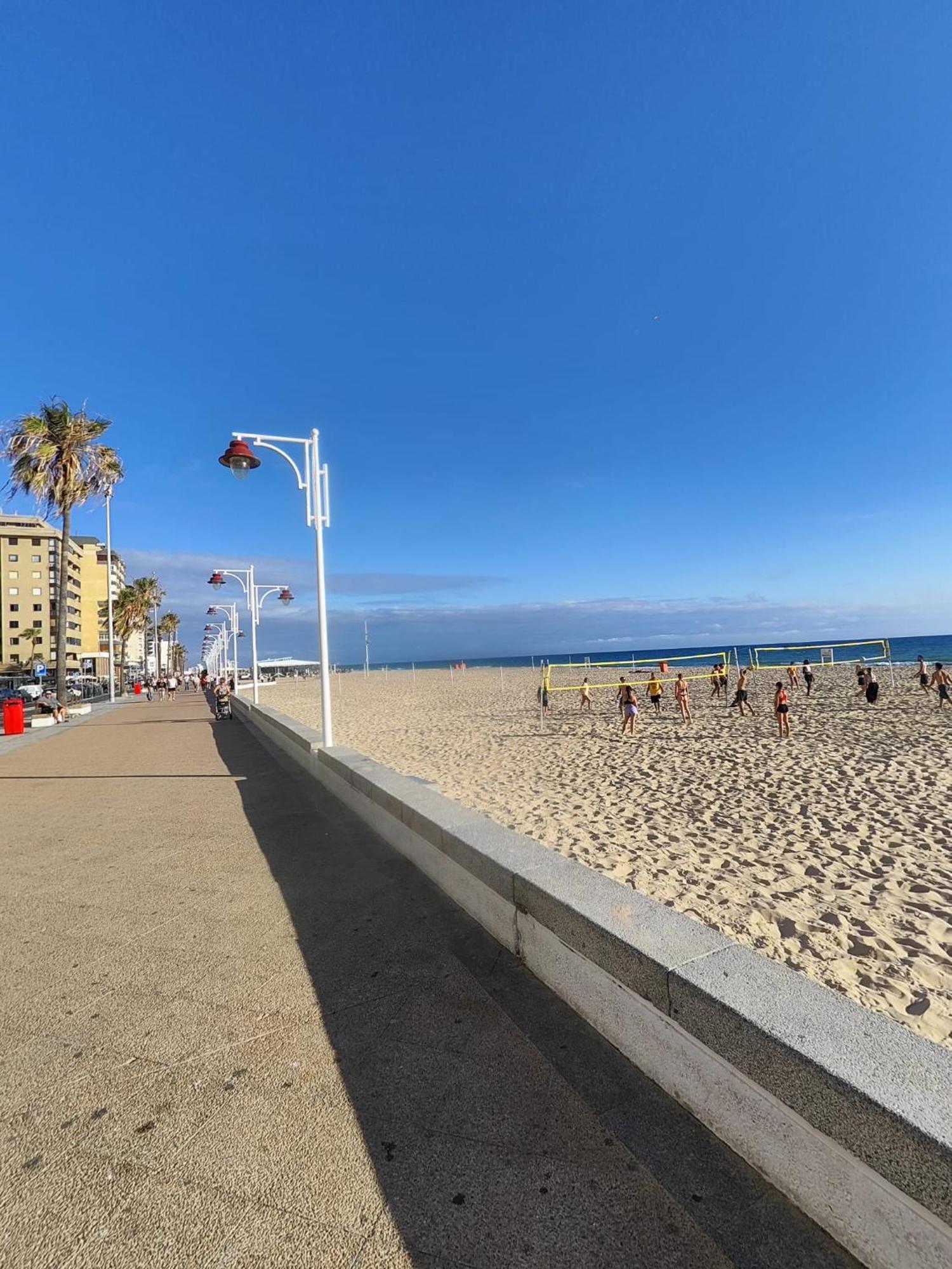 Nuevo Playa Tanguillos Del Mar Cadiz